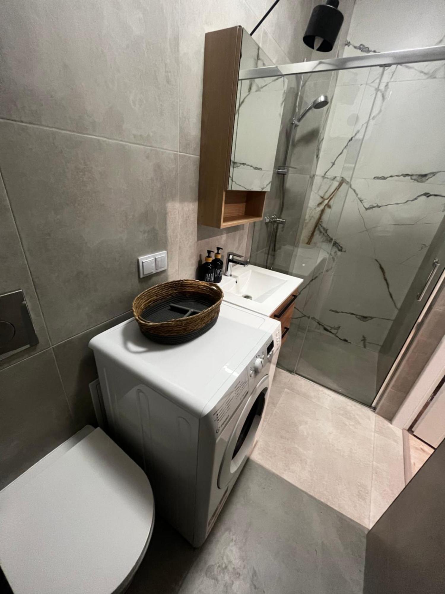 Apartamenty Dbrw Jezyce Poznan Luaran gambar